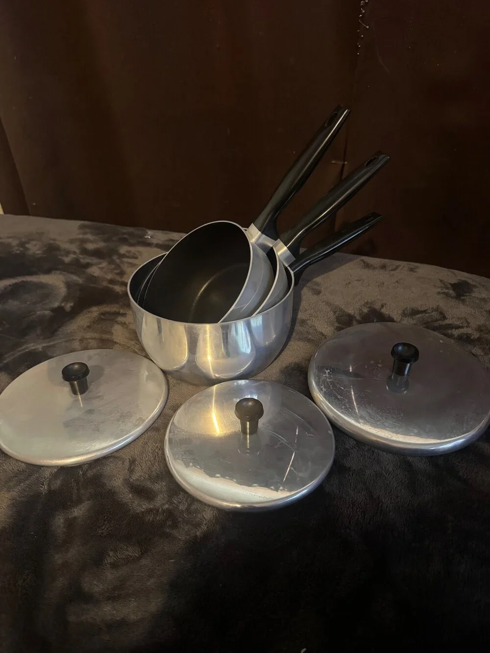 Vintage WearEver 3 Piece Aluminum Saucepan Set Black Handles with Lids